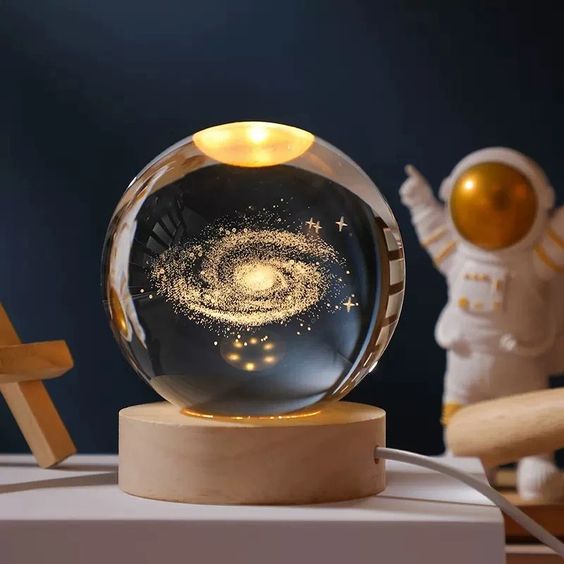 3D Galaxy crystal globe